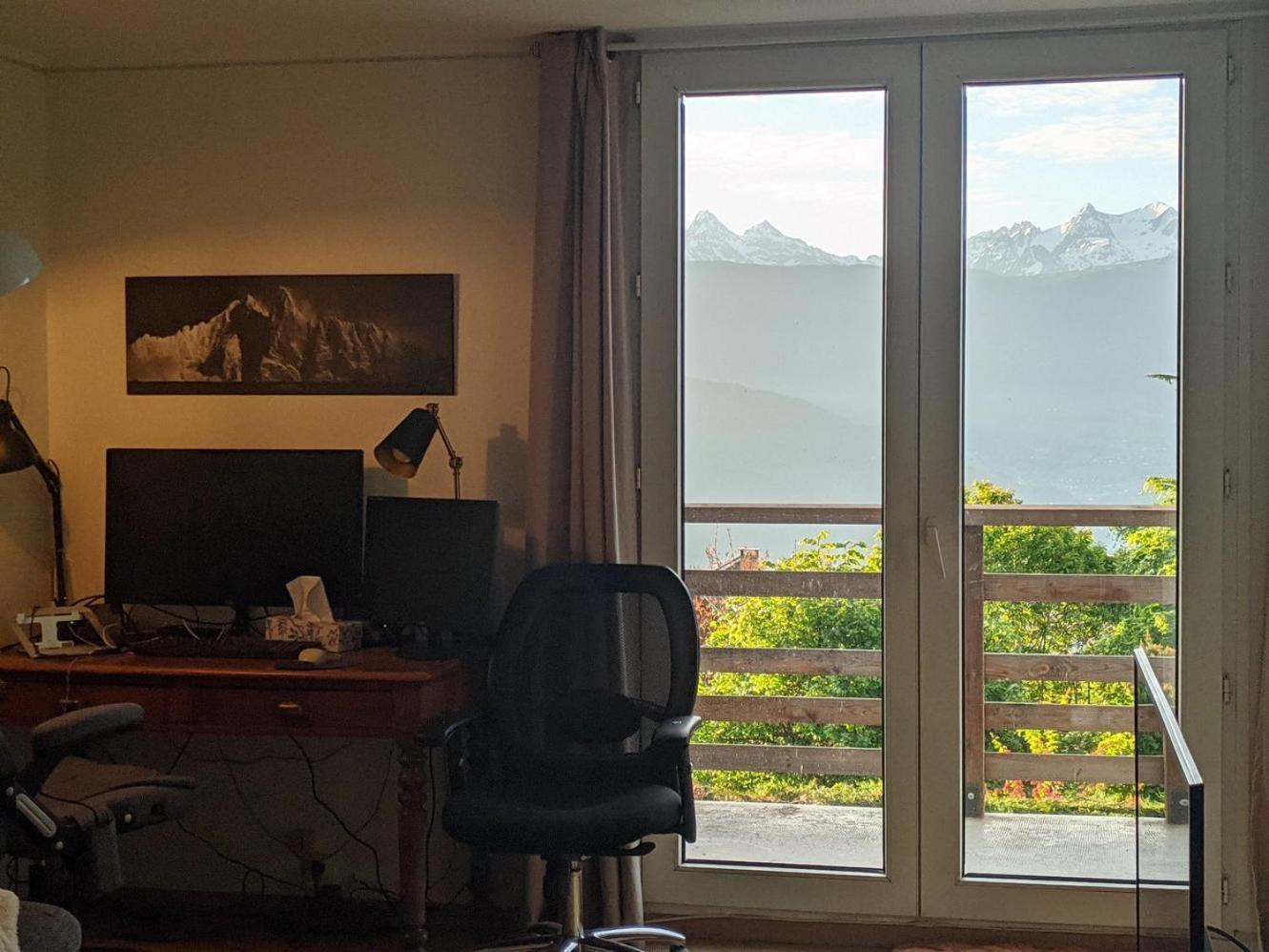 Maison Familiale En Montagne Avec Vue Merveilleuse Sur Le Massif De Belledonne Saint-Bernard  エクステリア 写真